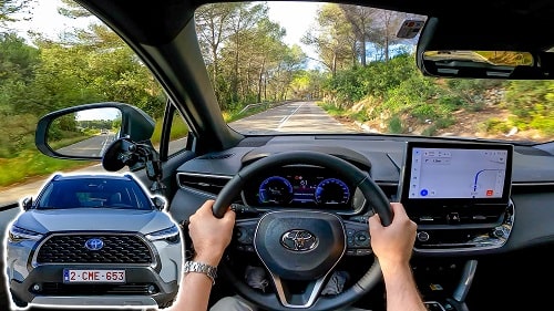 video Toyota Corolla Cross 2022 POV test drive