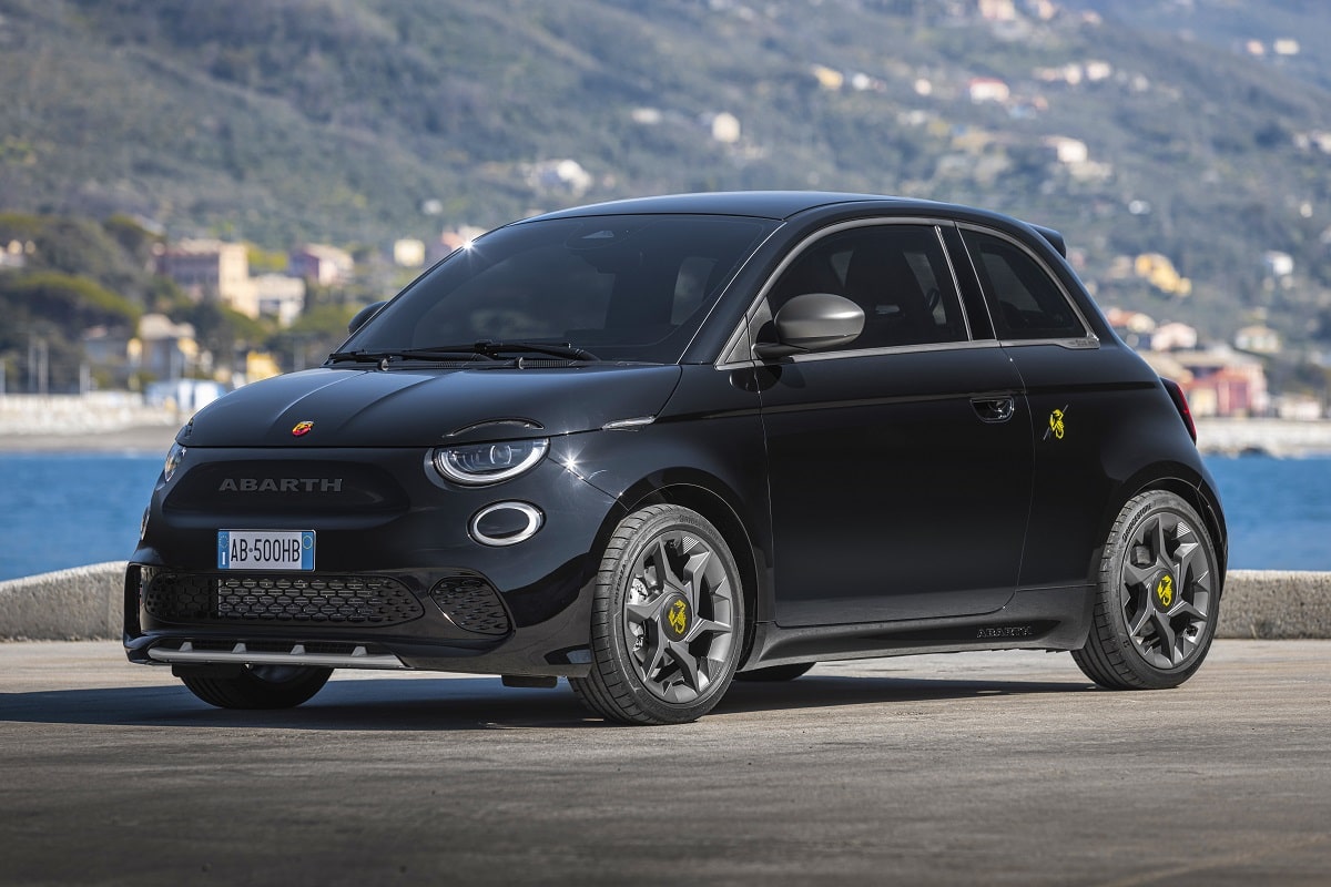 Abarth 500e 42 kWh 155 pk automaat FWD