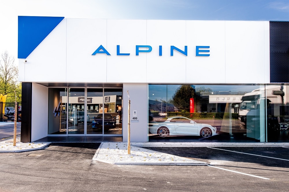 Opening Alpine Centers in Antwerpen en Zaventem