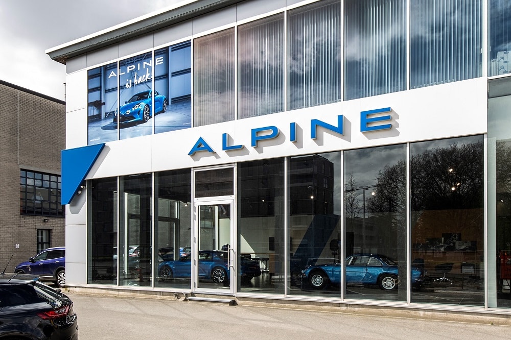 Opening Alpine Centers in Antwerpen en Zaventem