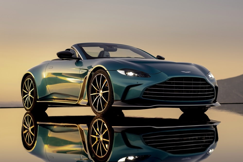 Nieuwe Aston Martin V12 Vantage Roadster 2024