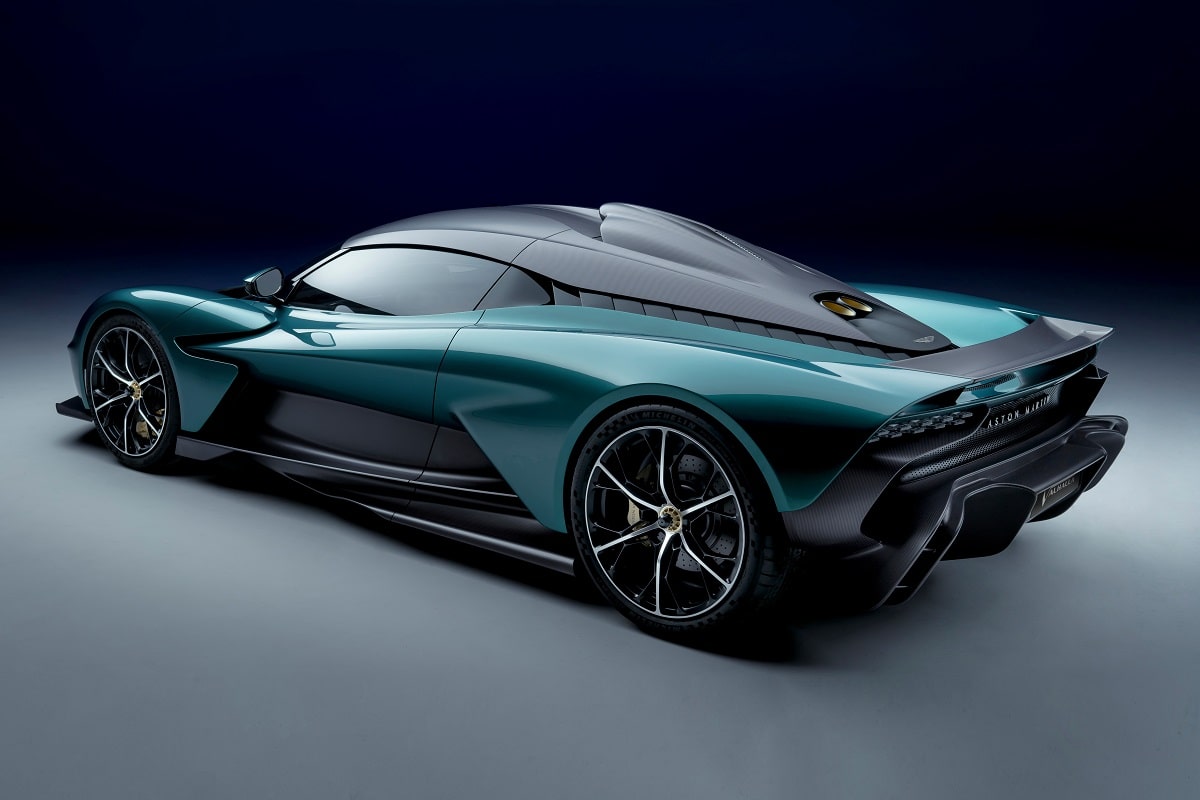 Nieuwe Aston Martin Valhalla 2024