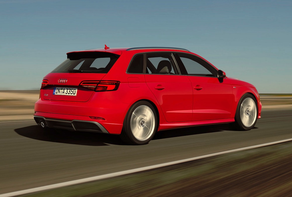Audi toont vernieuwde A3 en S3