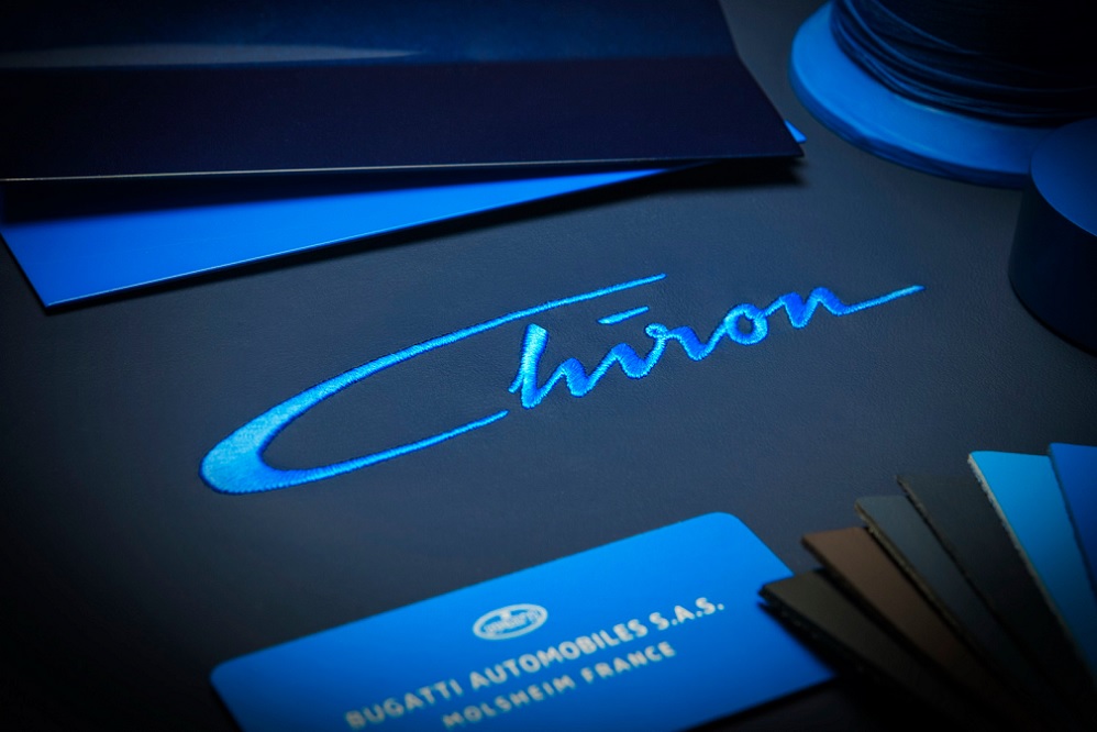 Nieuwe hypercar van Bugatti heet nu officieel Chiron