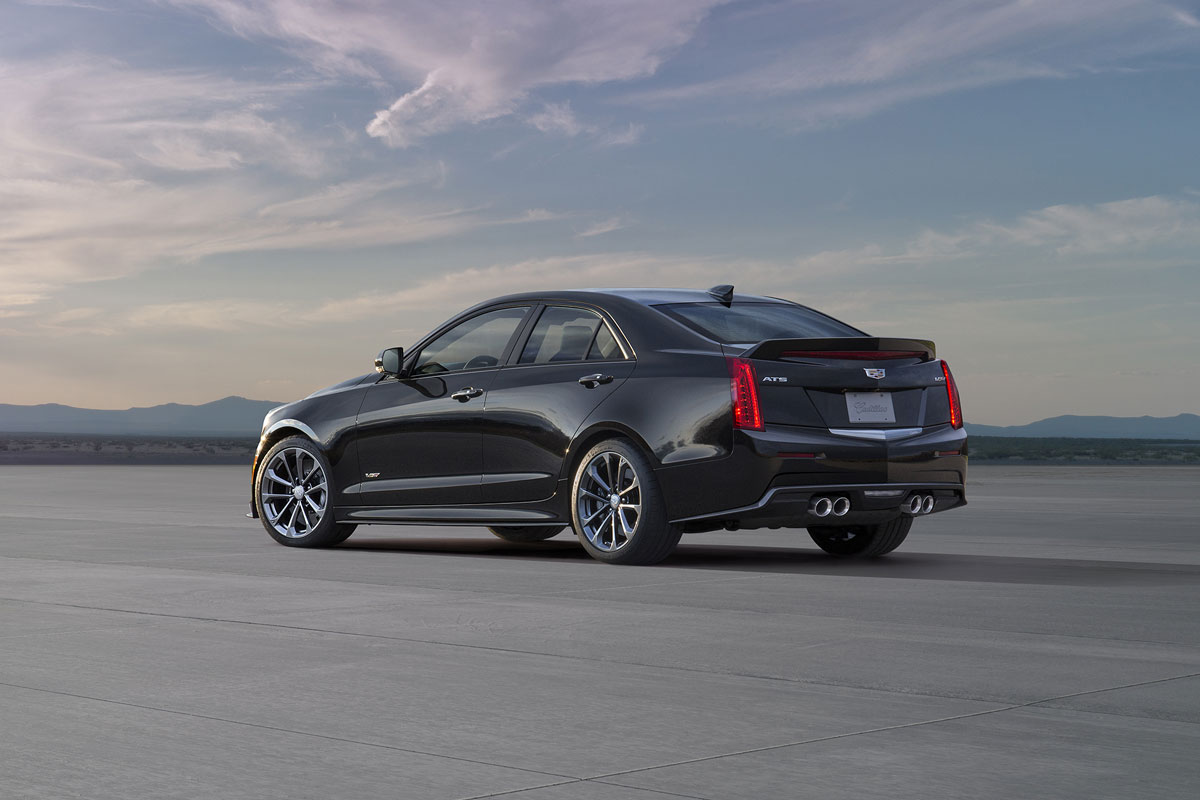 Cadillac stelt ATS-V Sedan en Coupé voor