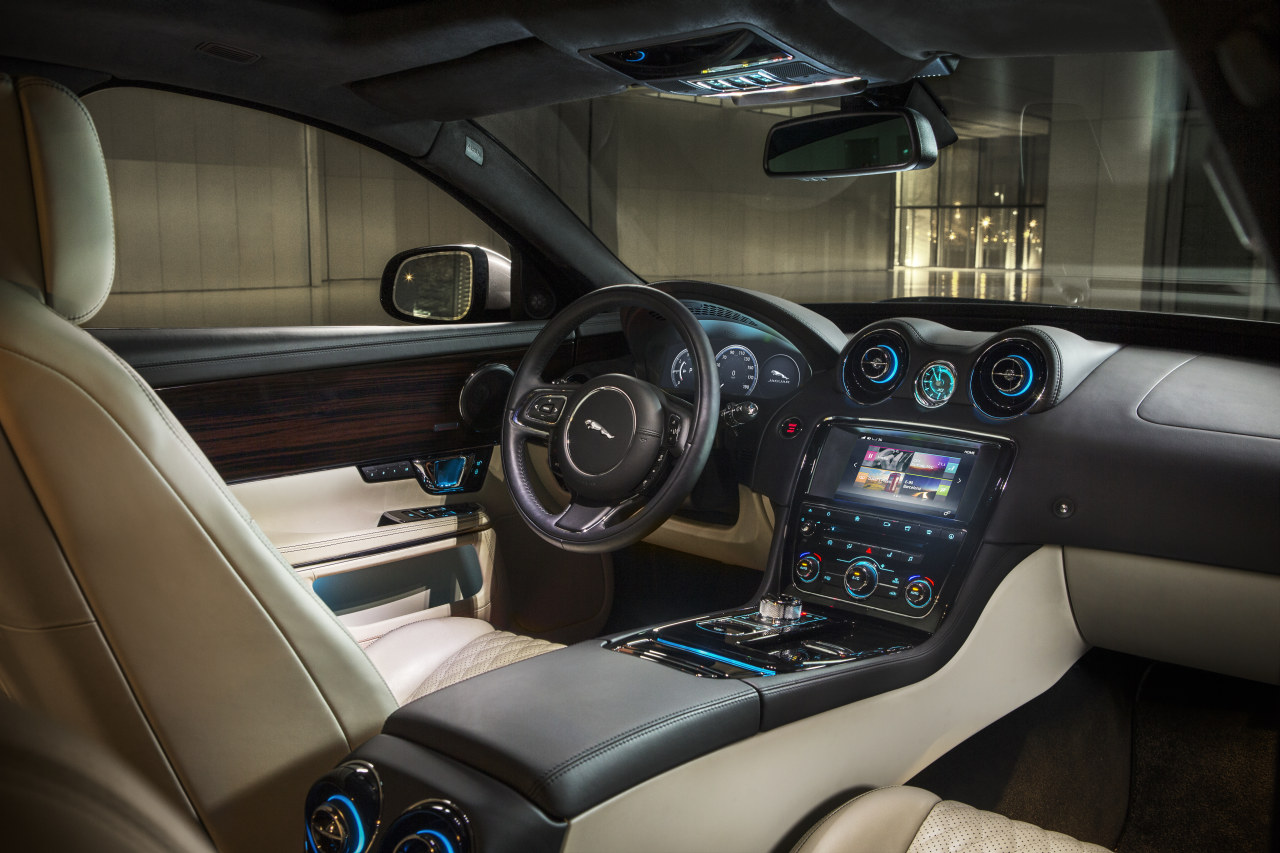 Jaguar XJ klaargestoomd voor 2016