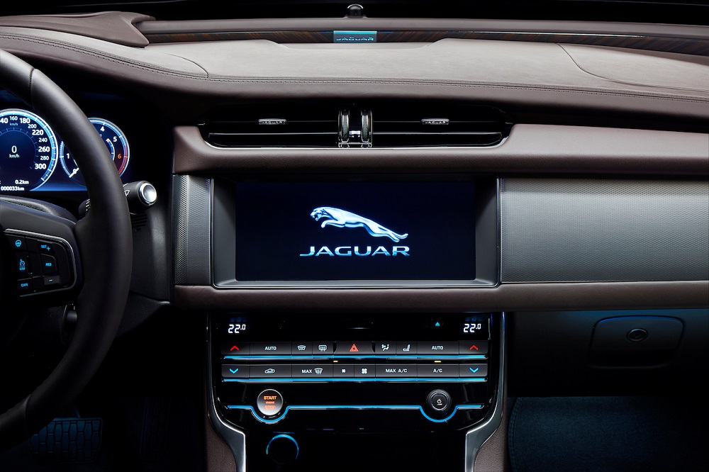 Jaguar XFL: ook Britten bezorgen hun Chinese klanten extra beenruimte