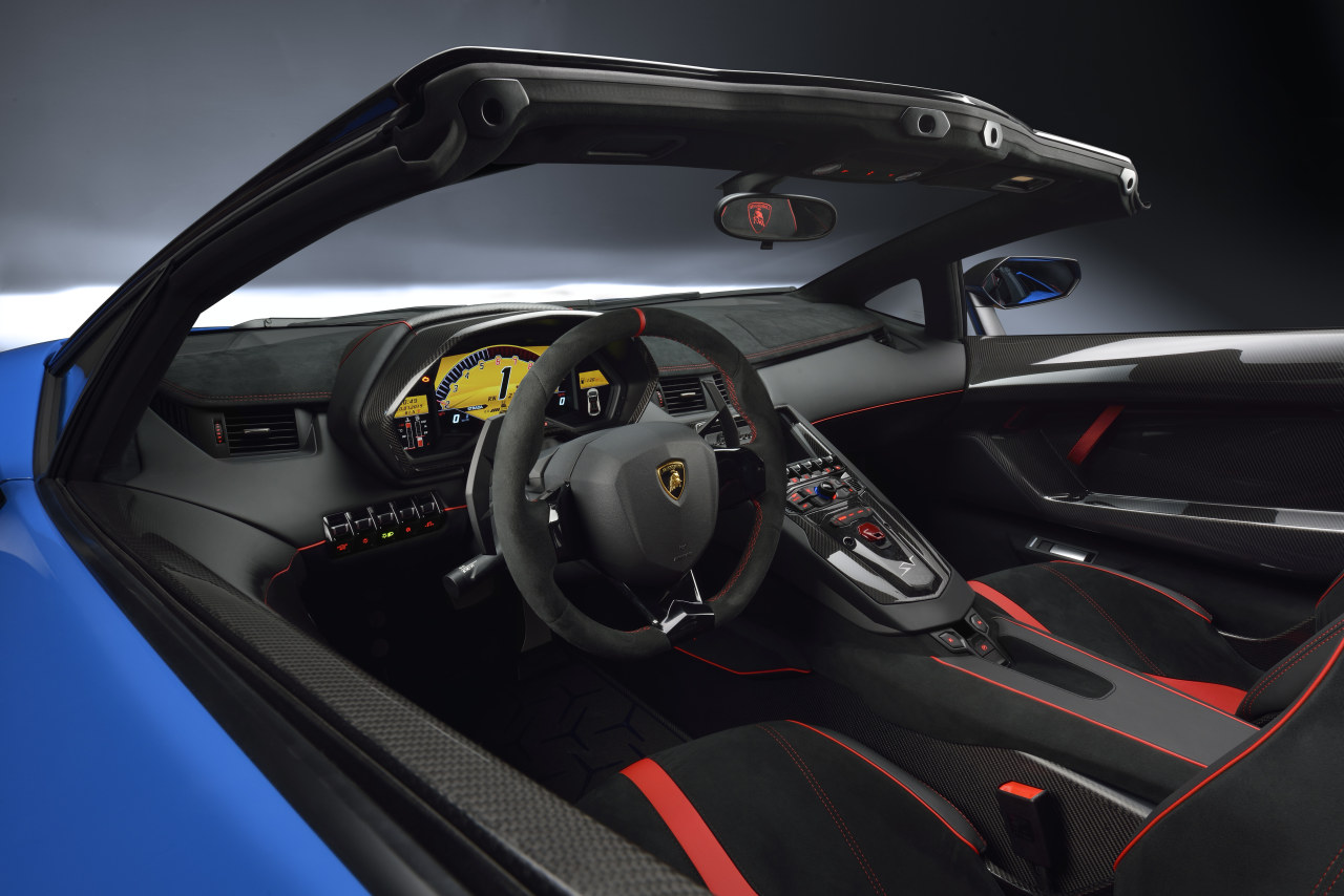 750 pk sterke Lamborghini Aventador SV nu ook als Roadster