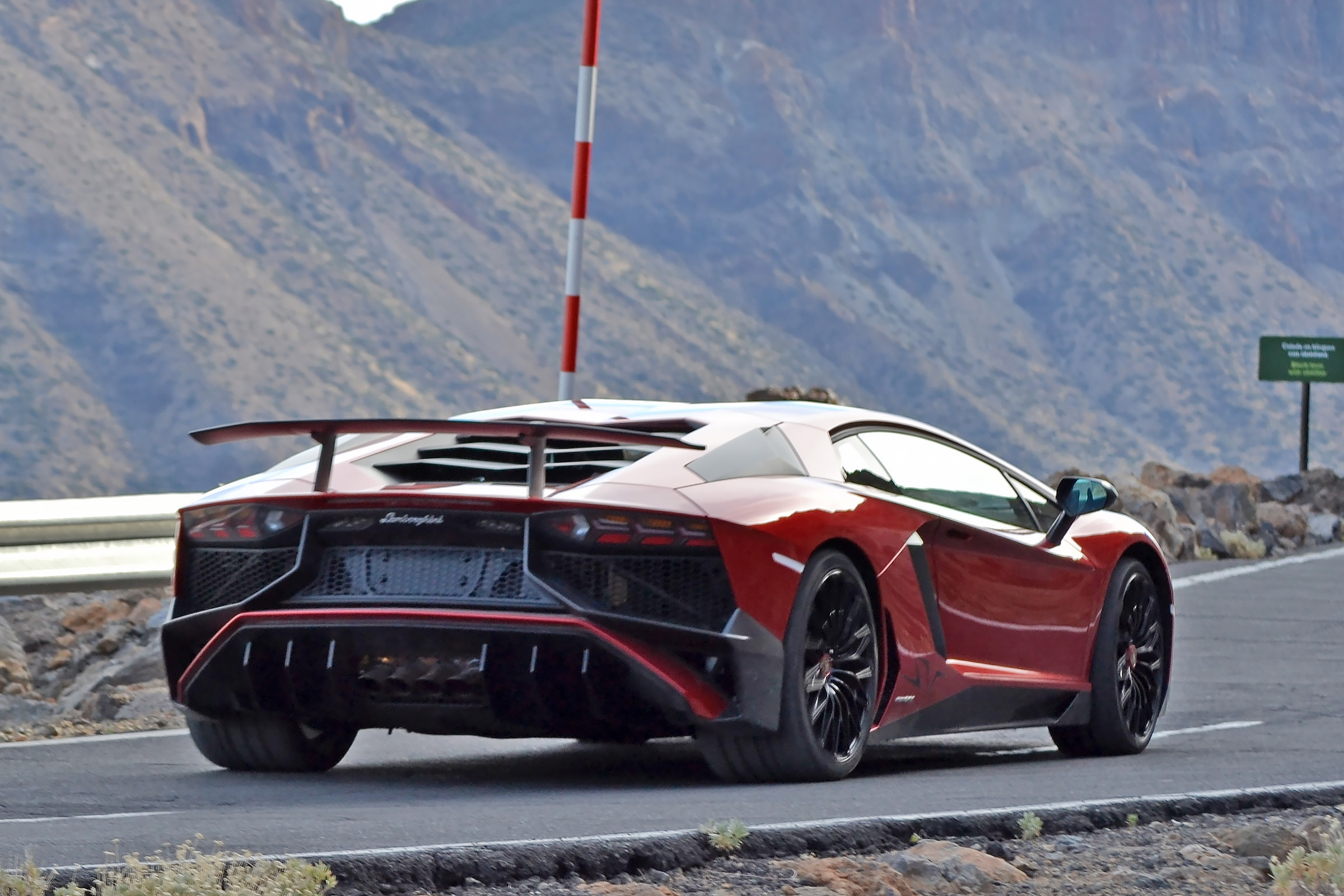 Gelekt: de Lamborghini Aventador SV