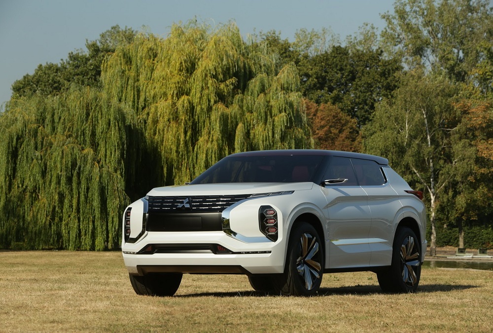 Mitsubishi GT-PHEV Concept laat zich bewonderen in Parijs