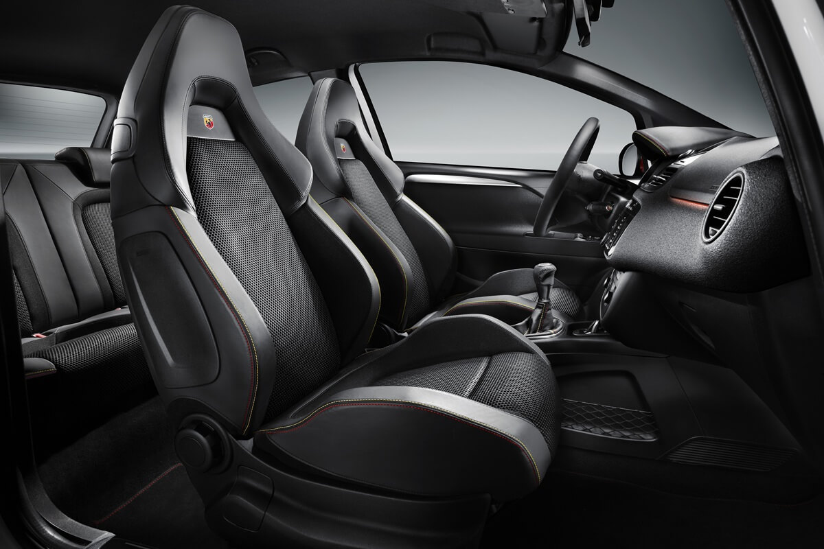 Abarth Punto Evo 2010 - 2013 Interieur