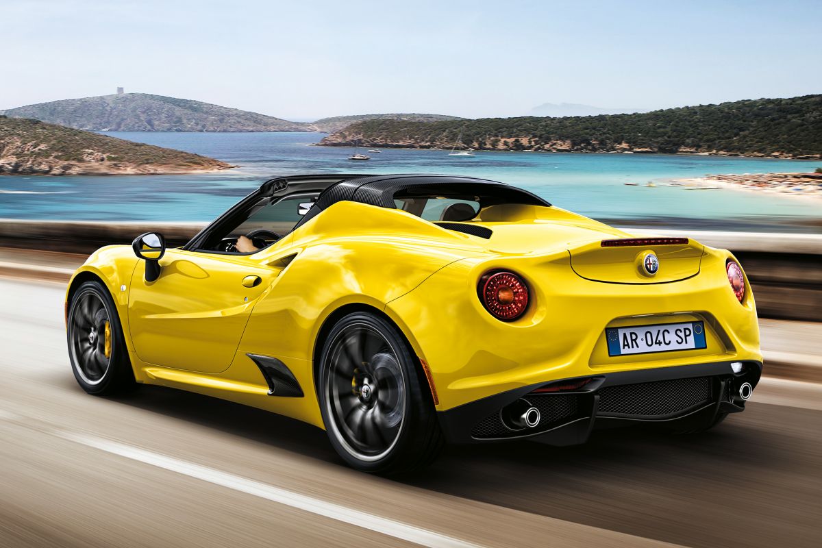 Heerlijke fotospecial van Alfa Romeo 4C Spider