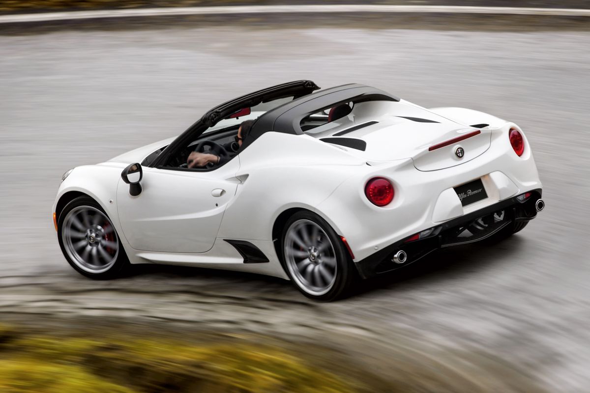 Heerlijke fotospecial van Alfa Romeo 4C Spider