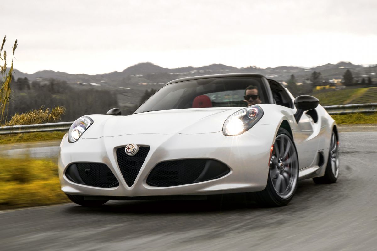 Heerlijke fotospecial van Alfa Romeo 4C Spider