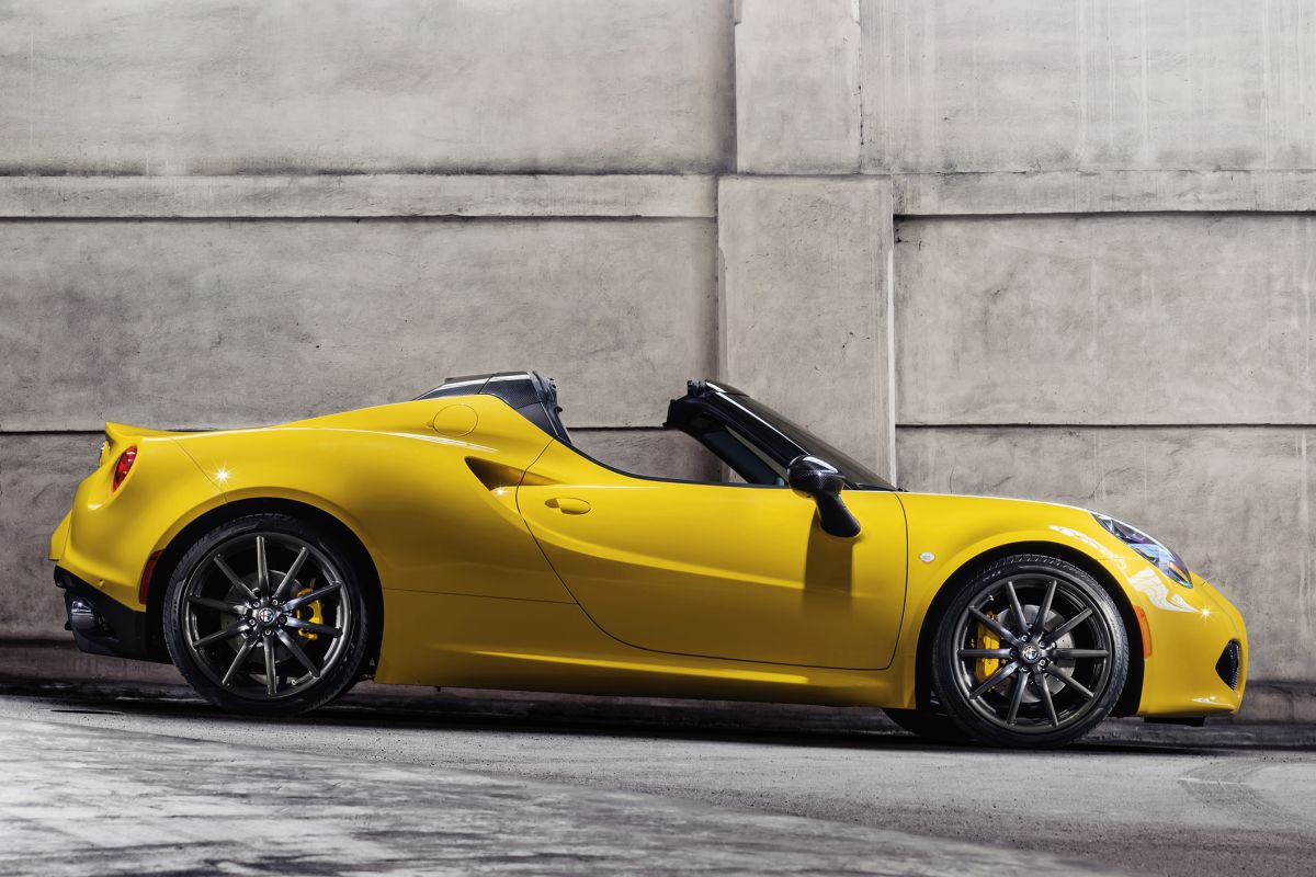 Heerlijke fotospecial van Alfa Romeo 4C Spider