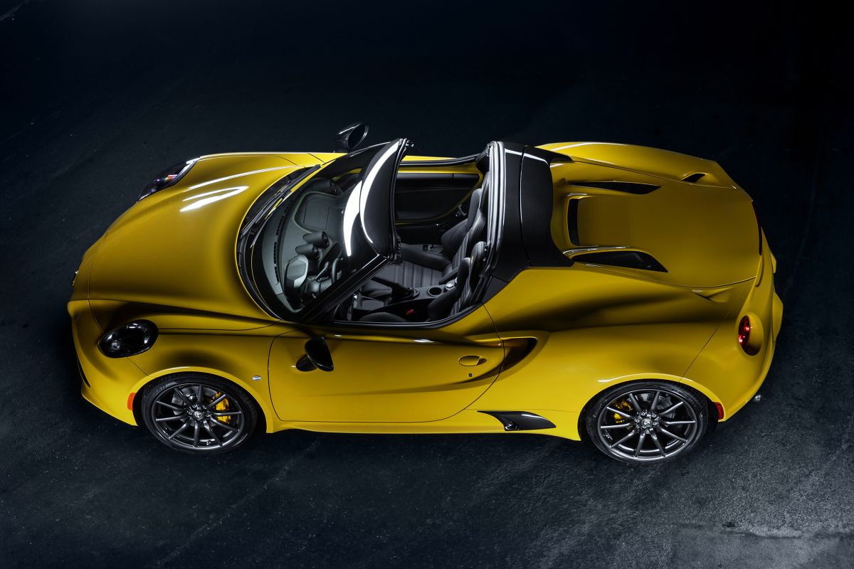 Heerlijke fotospecial van Alfa Romeo 4C Spider