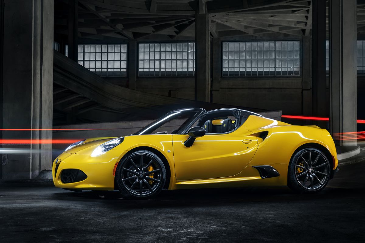 Heerlijke fotospecial van Alfa Romeo 4C Spider