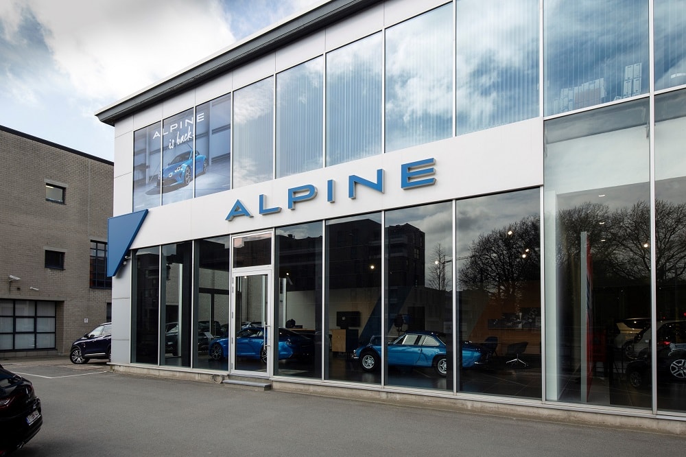 Opening Alpine Centers in Antwerpen en Zaventem