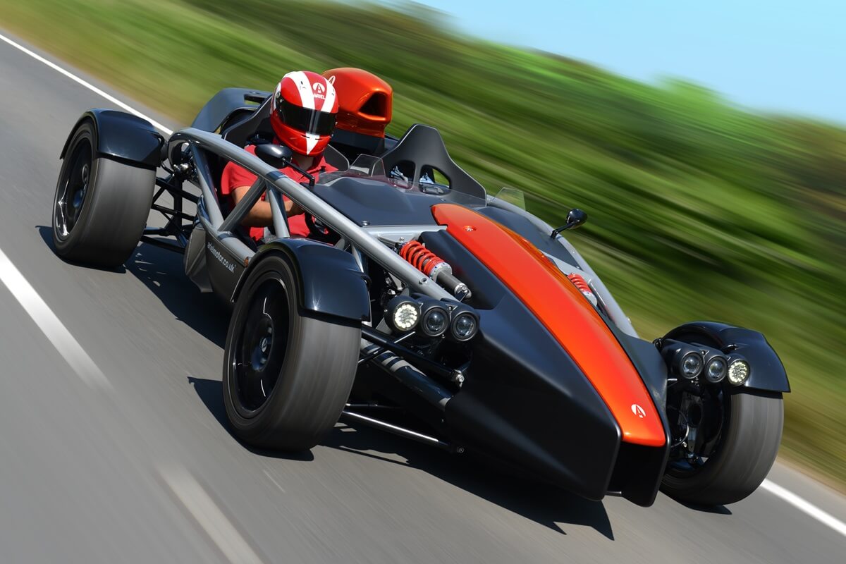 Fahrleistungen Ariel Atom 2025