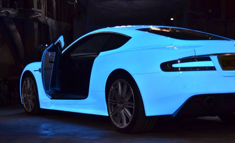 Met deze Aston Martin DBS uit de Gumball 3000 rally val je altijd op