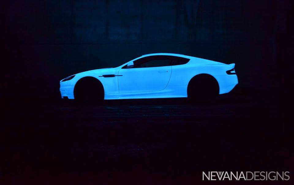 Met deze Aston Martin DBS uit de Gumball 3000 rally val je altijd op