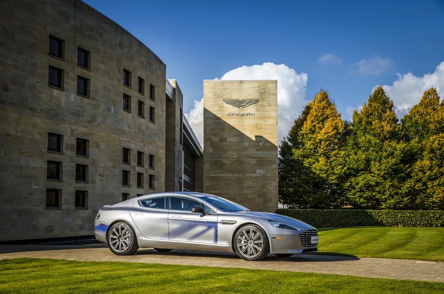 Aston Martin stelt elektrische RapidE Concept voor