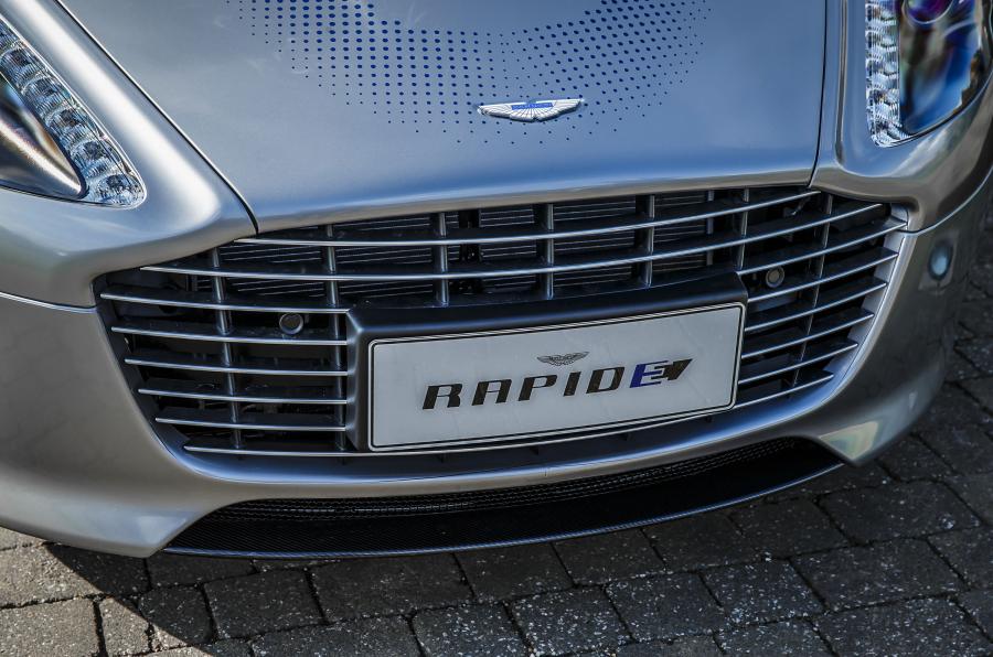 Aston Martin stelt elektrische RapidE Concept voor