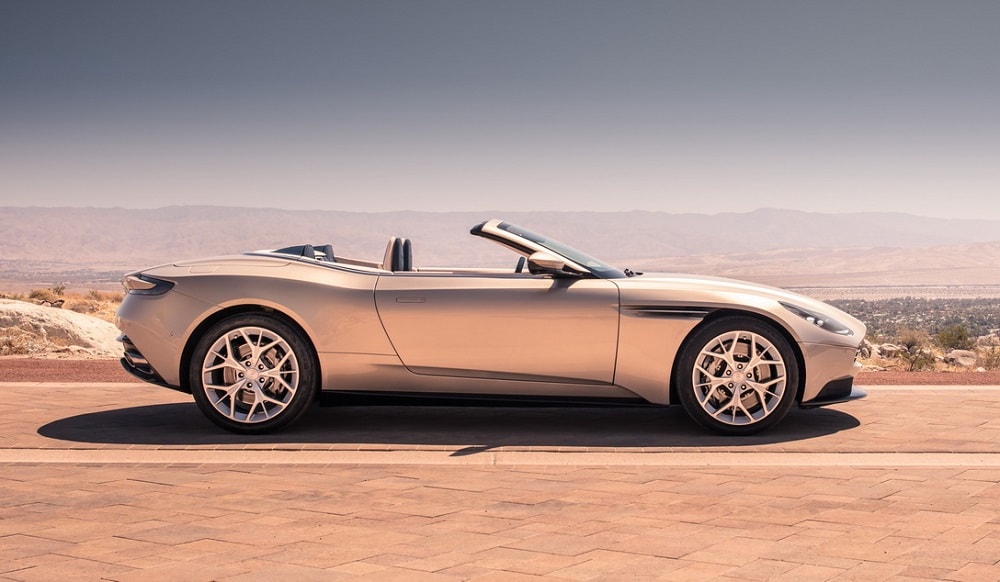 Aston Martin DB11 Volante is officieel