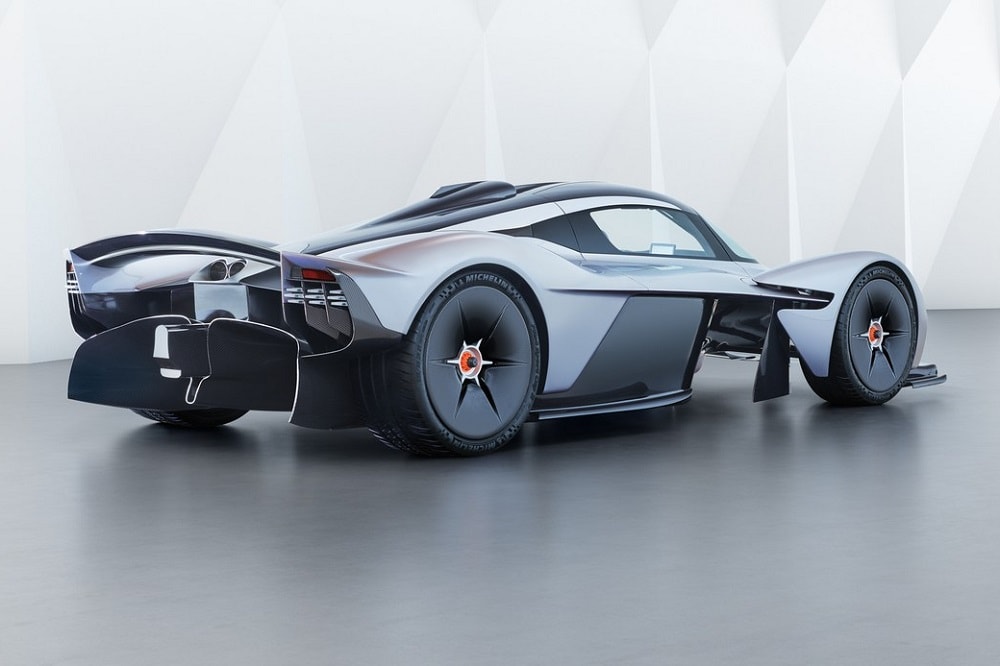 Verbluffende Aston Martin Valkyrie bijna klaar voor productie