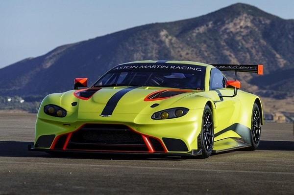 Nieuwe Aston Martin Vantage GTE is klaar voor het circuit