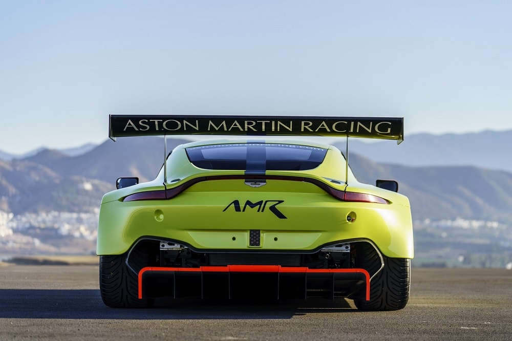 Nieuwe Aston Martin Vantage GTE is klaar voor het circuit