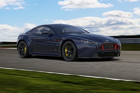 Aston Martin V8 en V12 Vantage S Red Bull Racing Edition zijn officieel