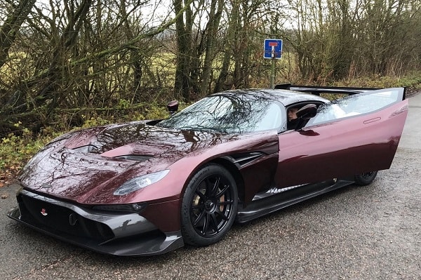 Brits bedrijf bouwt straatlegale Aston Martin Vulcan