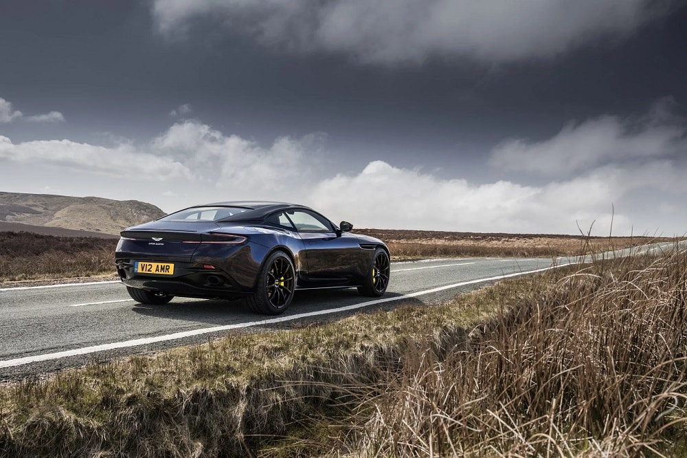 Aston Martin DB11 AMR heeft 639 pk sterke V12