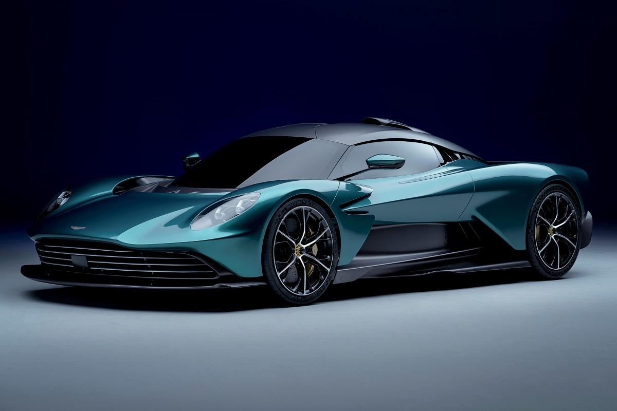 Poids Aston Martin Valhalla 2024