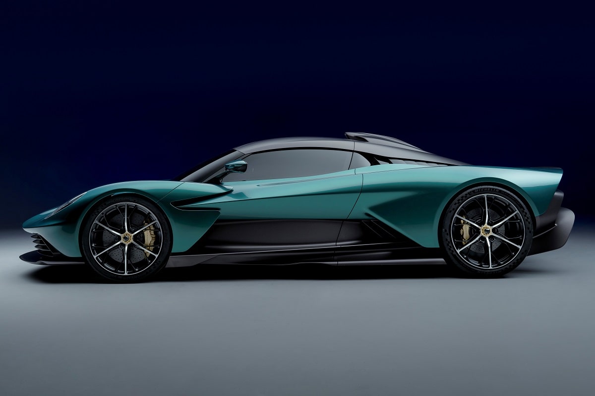 Fahrleistungen Aston Martin Valhalla 2024