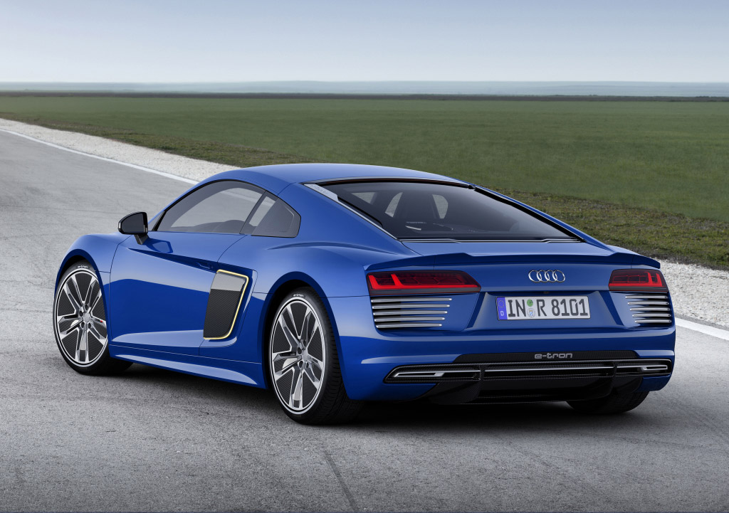 Audi stelt elektrische R8 e-Tron voor