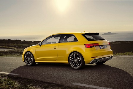 Audi toont vernieuwde A3 en S3