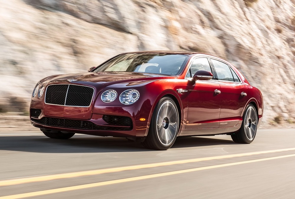 Bentley vult gamma aan met Flying Spur V8 S