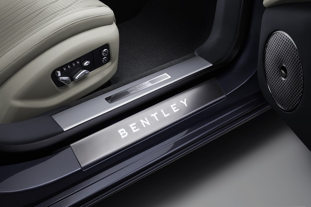 Bentley onthult nieuwe Flying Spur