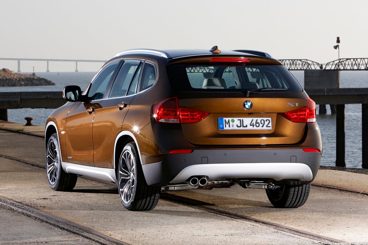 BMW X1 xDrive28i 245 PS manual AWD (2009-2012)