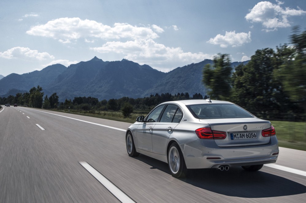 BMW lanceert plug-in hybride op basis van 3 Reeks