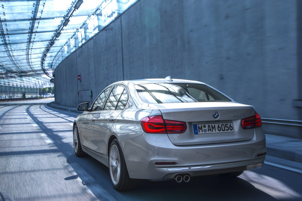 BMW lanceert plug-in hybride op basis van 3 Reeks