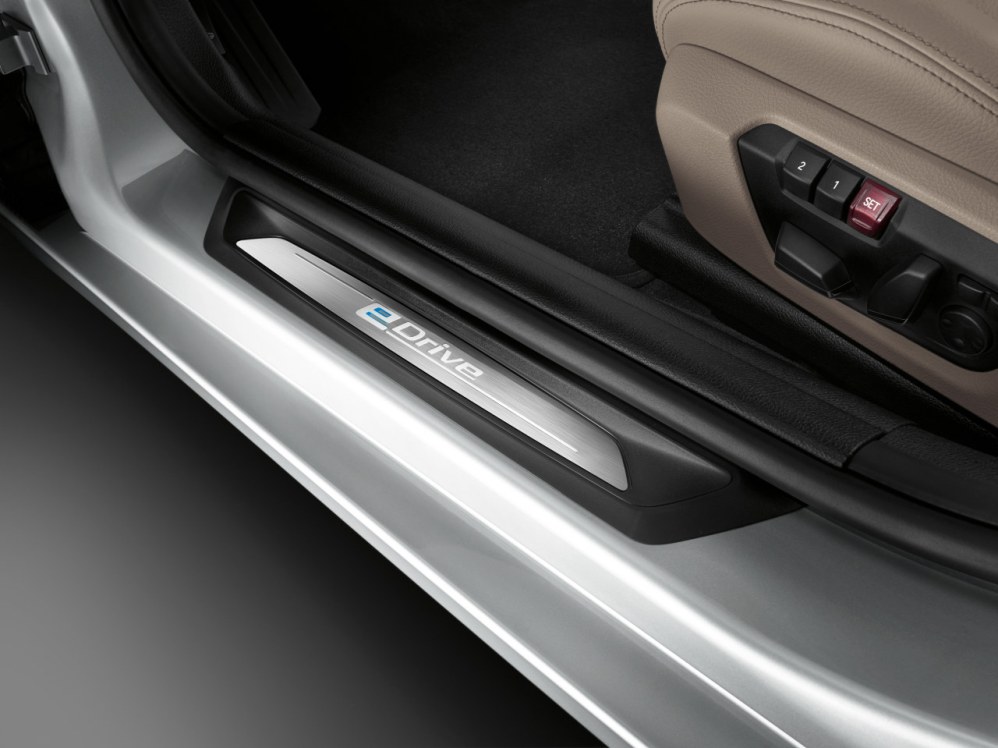 BMW lanceert plug-in hybride op basis van 3 Reeks