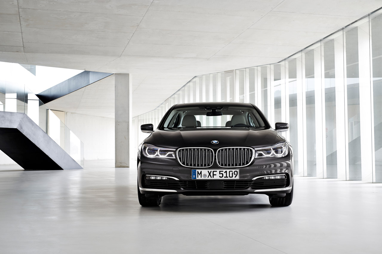 Nieuwe BMW 7 Reeks is officieel