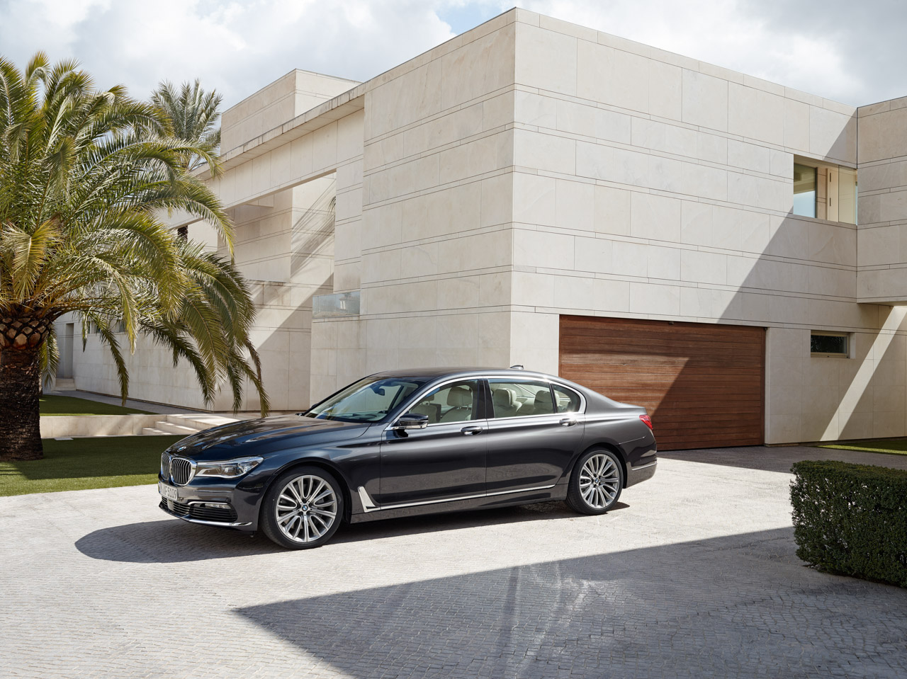 Nieuwe BMW 7 Reeks is officieel