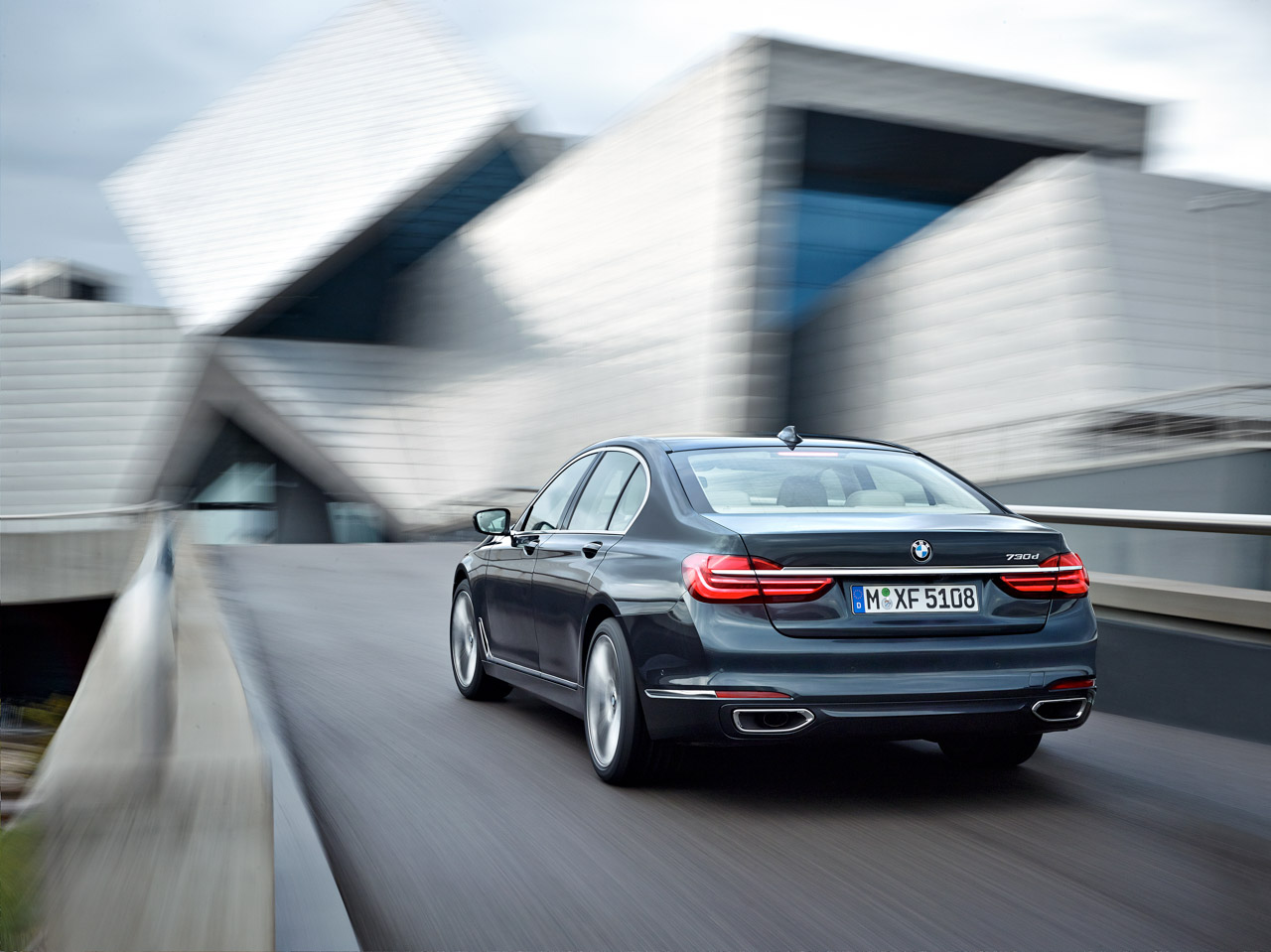 Nieuwe BMW 7 Reeks is officieel