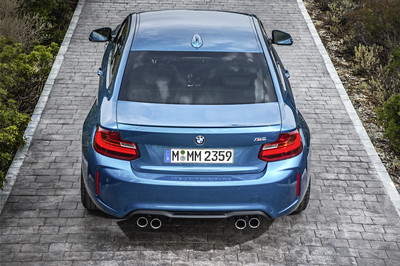 BMW stelt M2 Coupé officieel voor