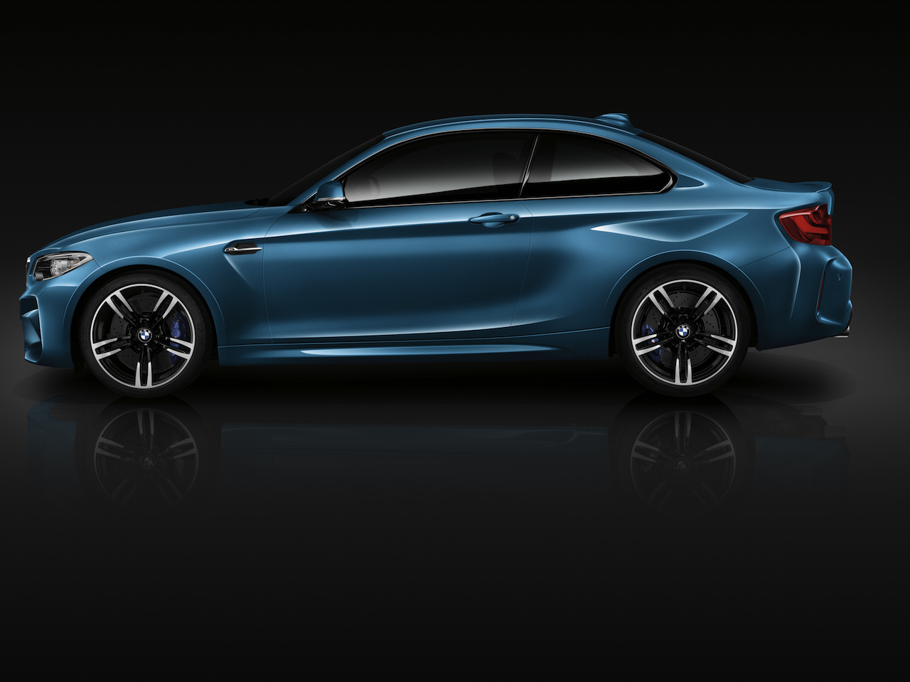 BMW stelt M2 Coupé officieel voor