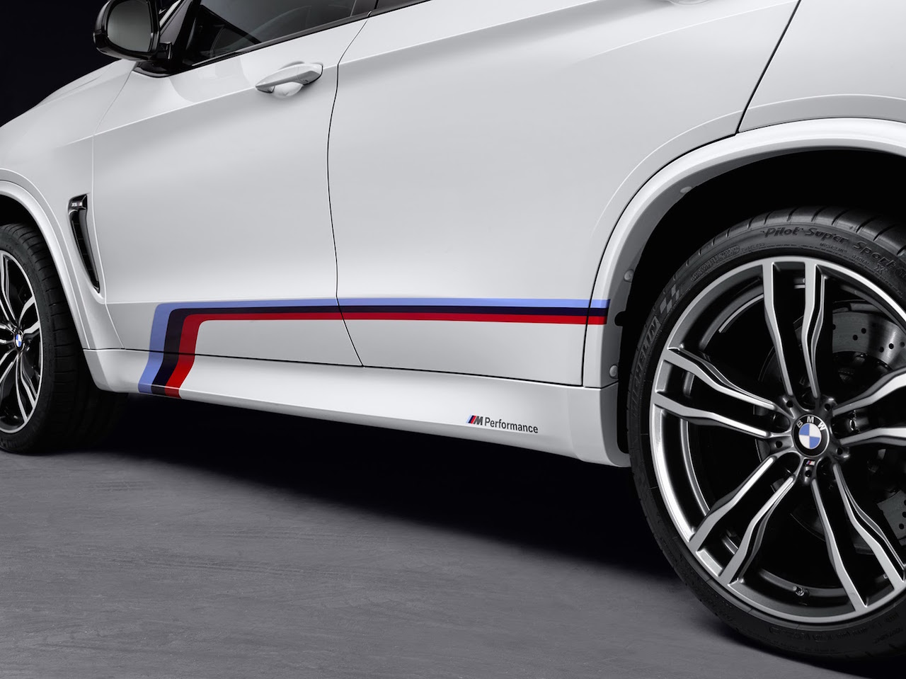 BMW toont M Performance accessoires voor X5 M